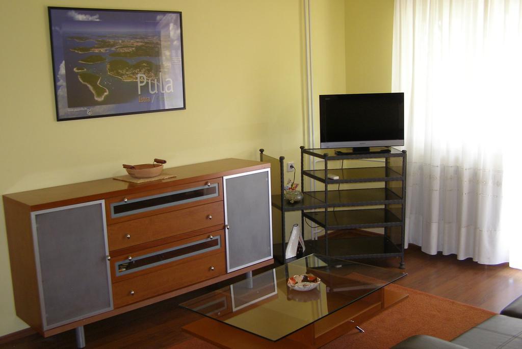 Vallelunga Apartmán Pula