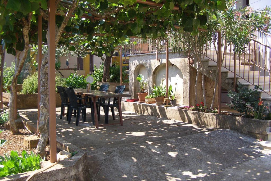 Vallelunga Apartment *